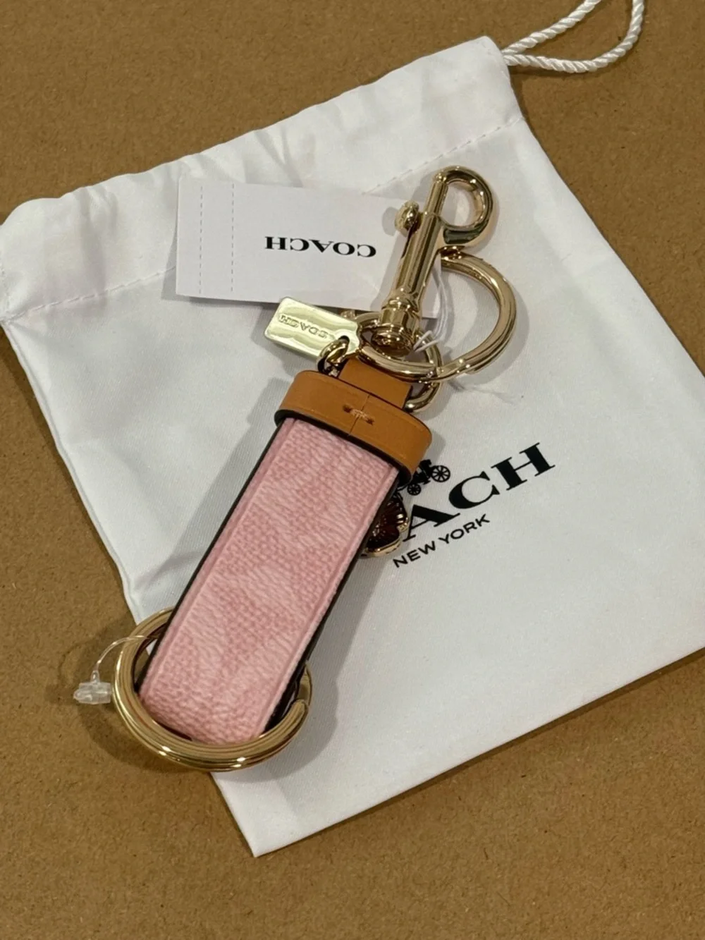 Coach Trigger Snap Bag Charm in Powder Pink Signature Canvas with Tea Rose NWT - Picture 5 of 5